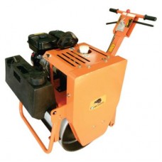 CV300-H, 13.5 kN, motor Honda, benzina 5.5 cp, greutate 266 kg