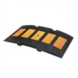 Limitator de viteză din cauciuc, lungime 50cm, lăţime 90cm și înălțime 5cm