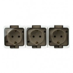 Priza schuko tripla Abex Smart, aparenta, cu capac, contact de protectie, alba