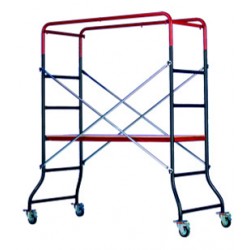 Schela mobila pentru interior si exterior, SVELT - BabyH max 3,69 m inaltime platforma 2,80 m., inaltime de lucru 4.00 / 4.30 m. Configurare optionala prin adaugarea extensiei pana la H maxim 3,69 m.